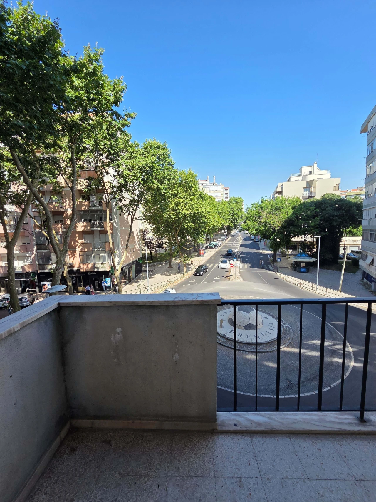 Apartamento T3 para Venda em Benfica Foto 4