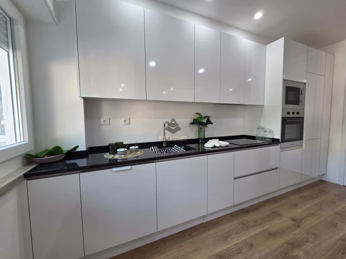 Apartamento T3 para Venda em Benfica Foto 6