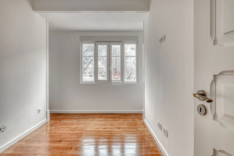 Apartamento T3 para Venda em Penha de França Foto 12