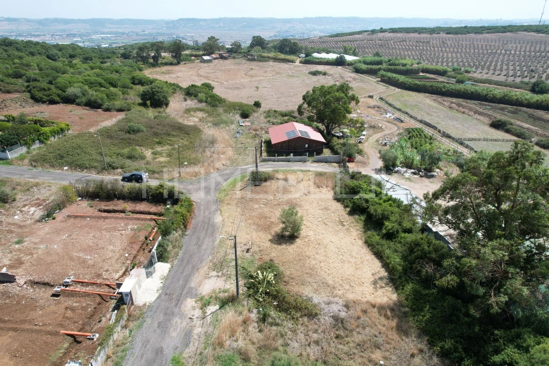 Terreno para Venda em Santo Antão e São Julião do Tojal Foto 14