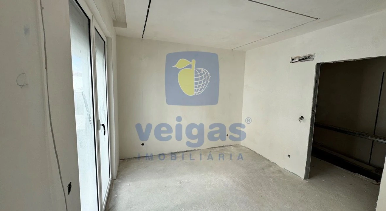 Moradia T3 para Venda em Alfeizerão Foto 5