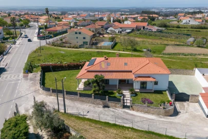 Moradia T4 para Venda em Caldas da Rainha - Santo Onofre e Serra do Bouro