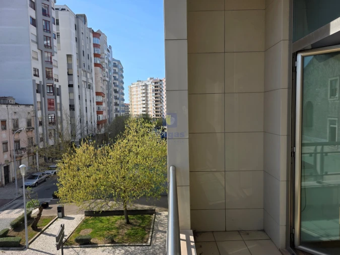 Escritório para Venda em Caldas da Rainha - Santo Onofre e Serra do Bouro Foto 5