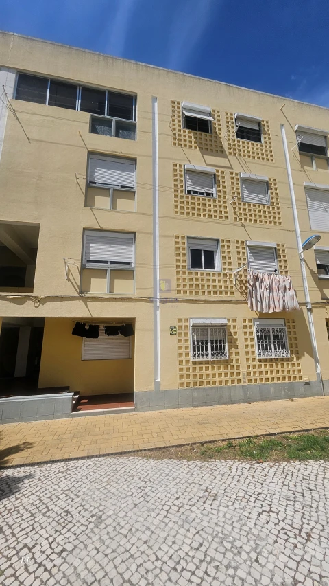 Apartamento T2 para Venda em Alvalade
