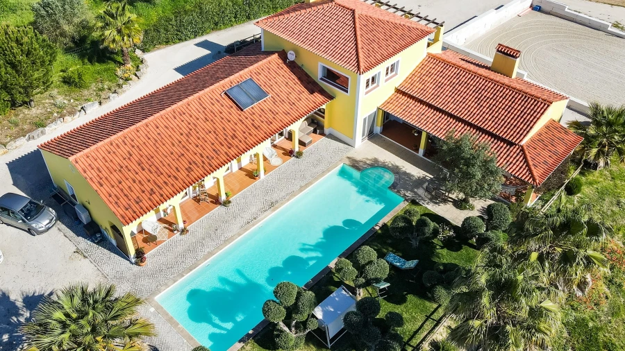 Moradia T4 para Venda em Romeira e Várzea