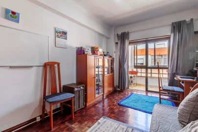 Apartamento T3 para Venda em Agualva e Mira-Sintra