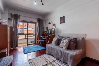 Apartamento T3 para Venda em Agualva e Mira-Sintra