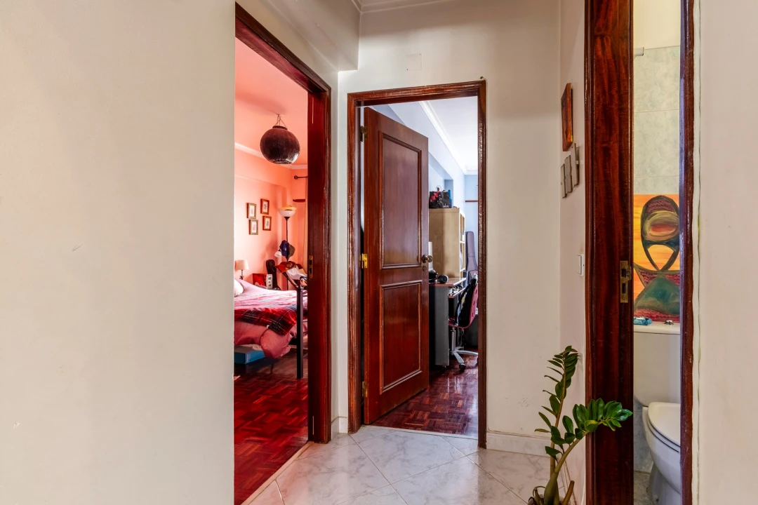 Apartamento T3 para Venda em Agualva e Mira-Sintra Foto 27