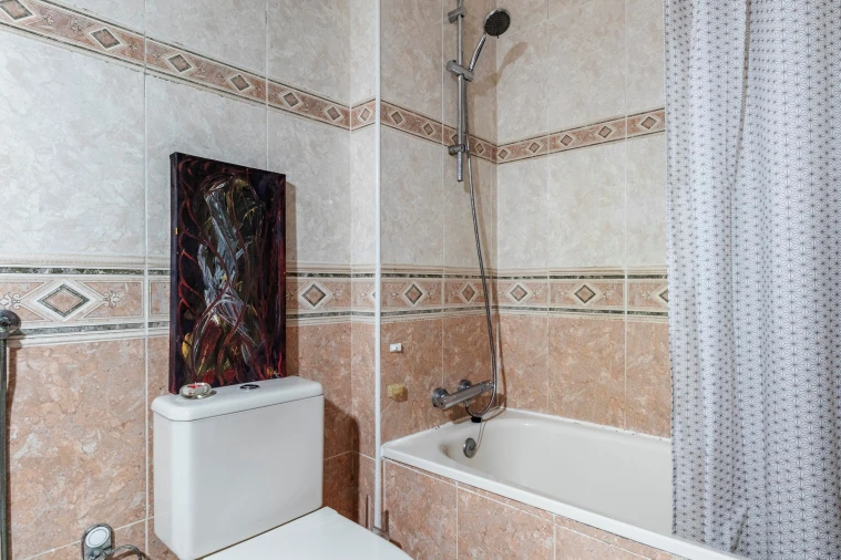 Apartamento T3 para Venda em Agualva e Mira-Sintra Foto 24