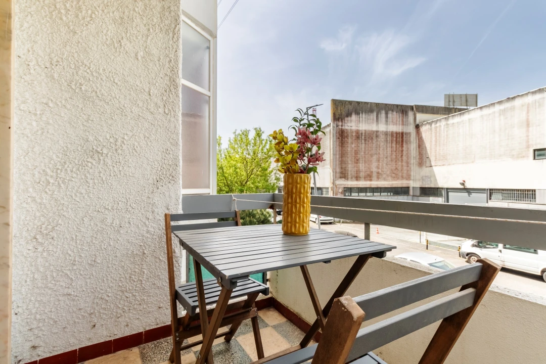 Apartamento T1 para Venda em Massamá e Monte Abraão Foto 7