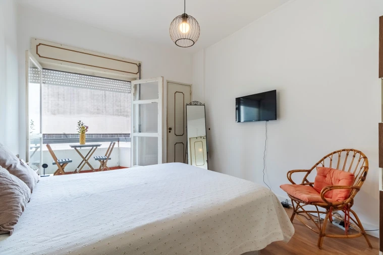 Apartamento T1 para Venda em Massamá e Monte Abraão Foto 5