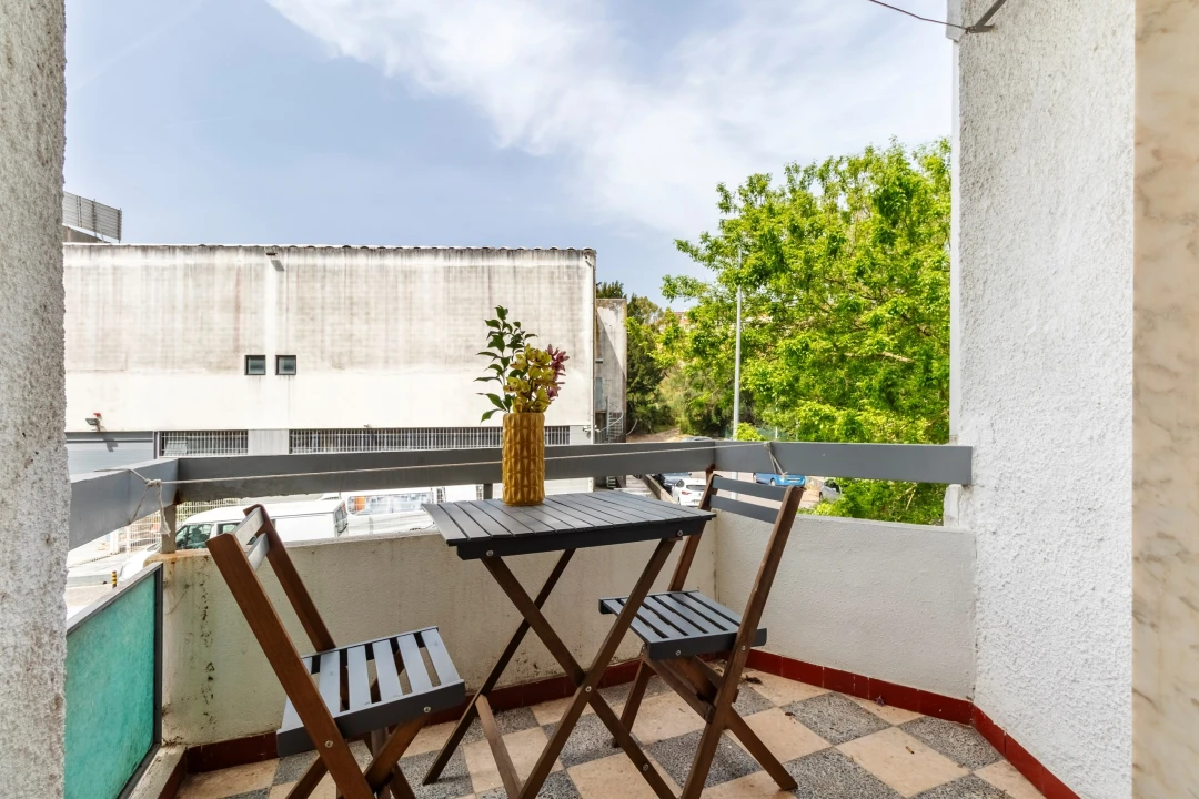 Apartamento T1 para Venda em Massamá e Monte Abraão Foto 6
