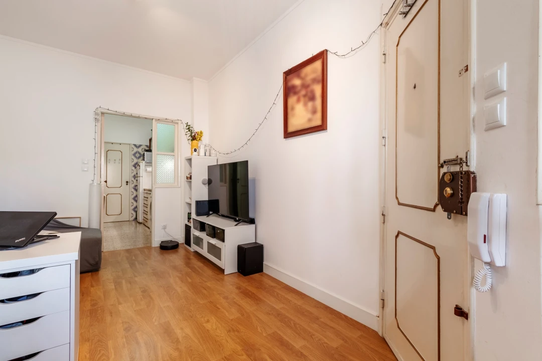 Apartamento T1 para Venda em Massamá e Monte Abraão Foto 11