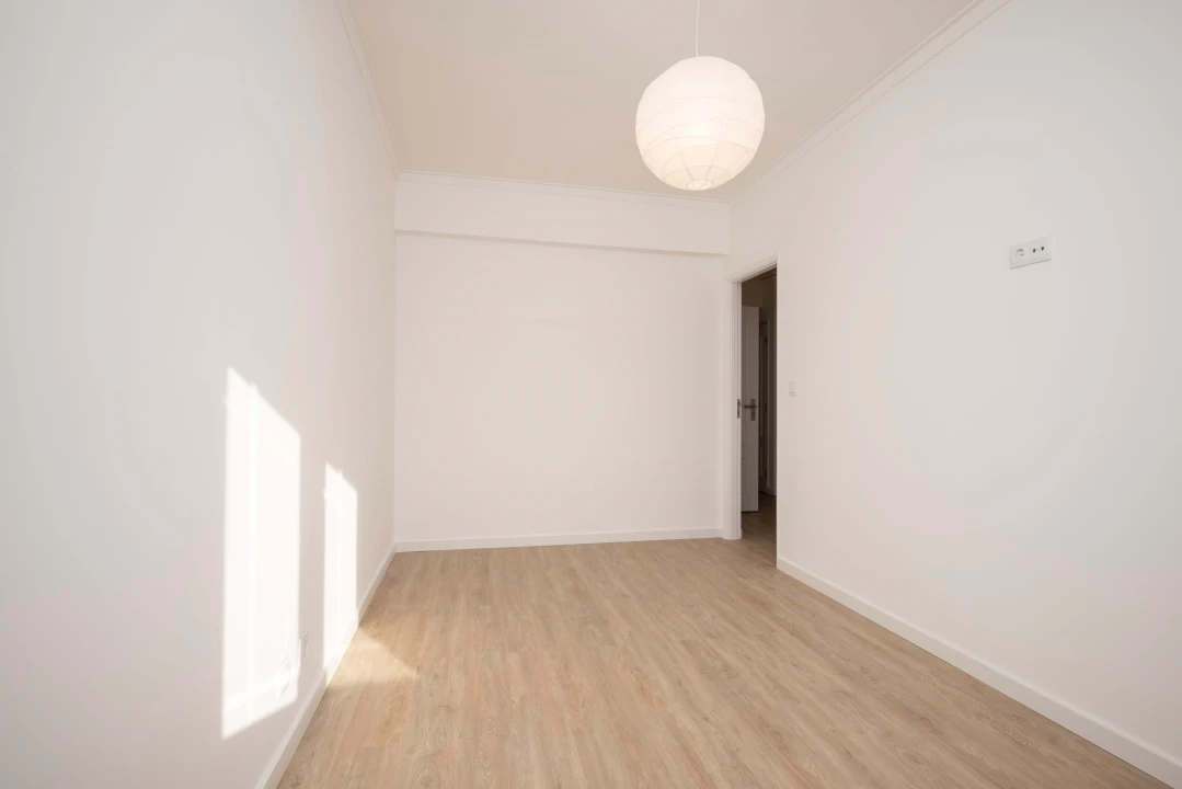 Apartamento T3 para Arrendamento em Odivelas Foto 13