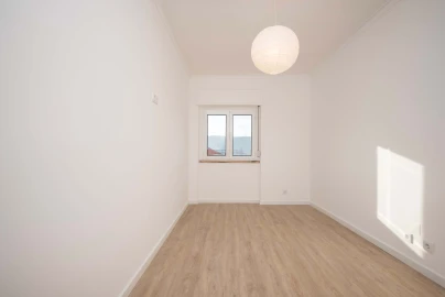 Apartamento T3 para Arrendamento em Odivelas
