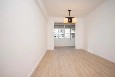 Apartamento T3 para Arrendamento em Odivelas
