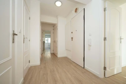 Apartamento T3 para Arrendamento em Odivelas