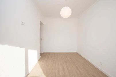 Apartamento T3 para Arrendamento em Odivelas