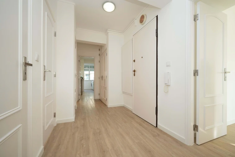 Apartamento T3 para Arrendamento em Odivelas Foto 7