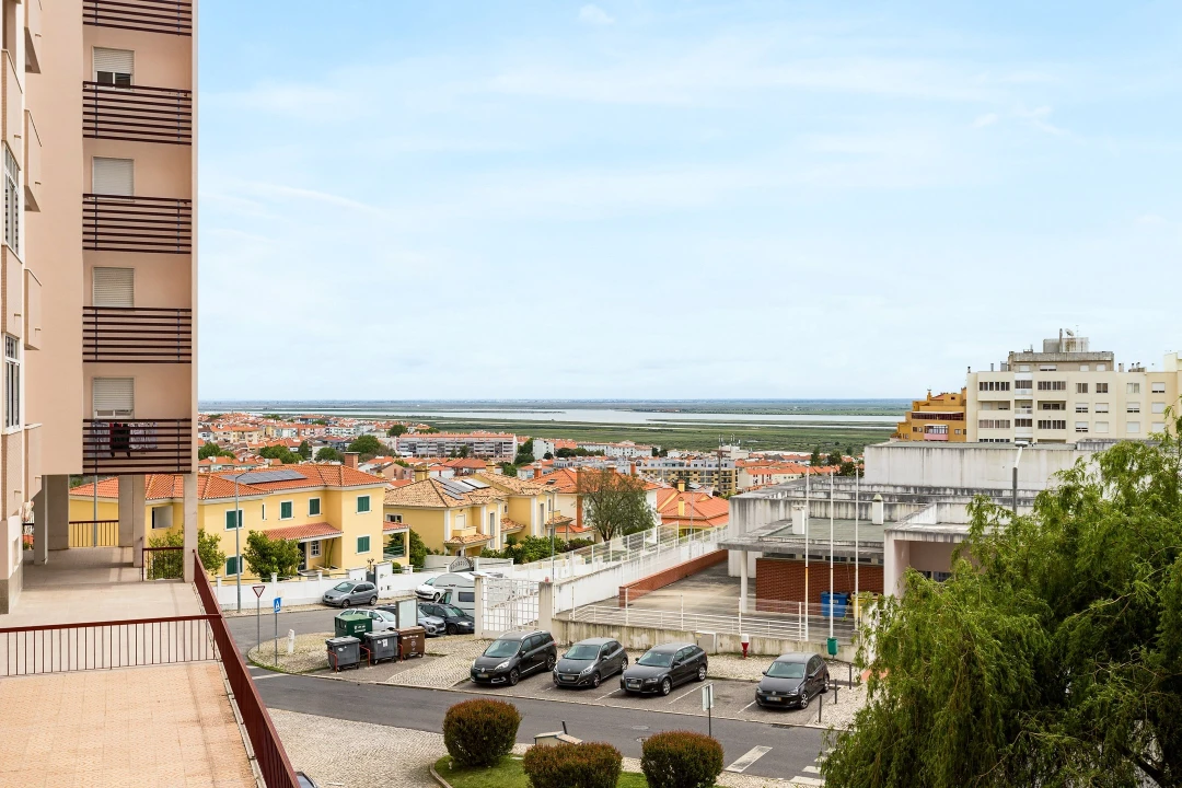 Apartamento T3 para Venda em Póvoa de Santa Iria e Forte da Casa Foto 11