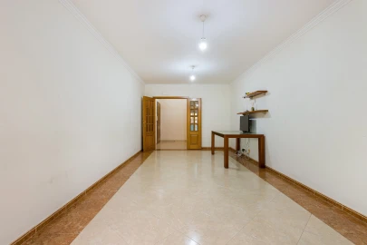 Apartamento T3 para Venda em Póvoa de Santa Iria e Forte da Casa