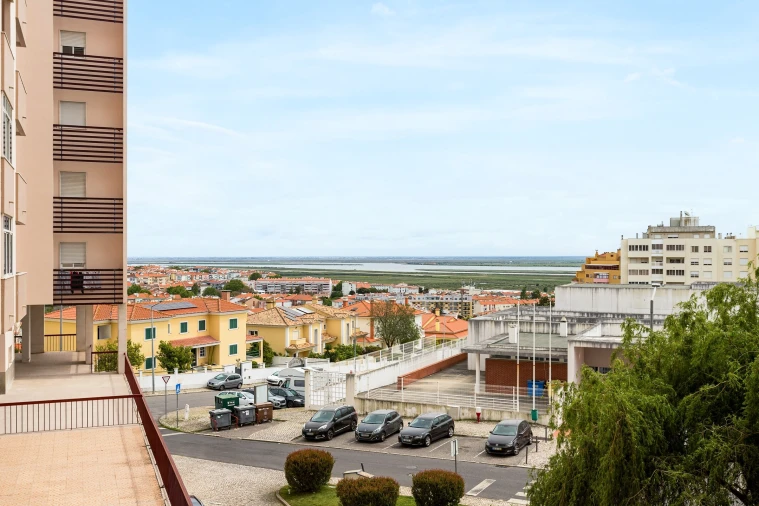Apartamento T3 para Venda em Póvoa de Santa Iria e Forte da Casa Foto 11