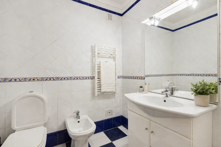 Apartamento T3 para Venda em Póvoa de Santa Iria e Forte da Casa Foto 7