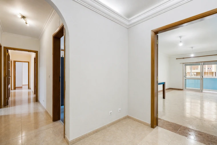 Apartamento T3 para Venda em Póvoa de Santa Iria e Forte da Casa Foto 16