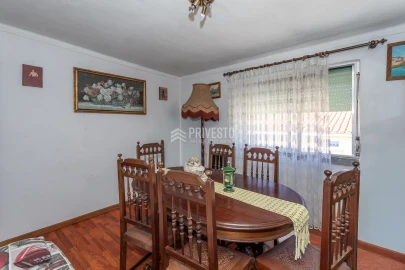 Moradia T4 para Venda em Alcabideche