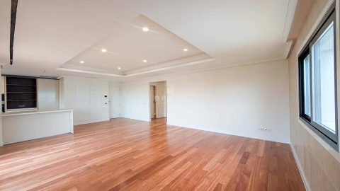 Apartamento T3 para Venda em Albufeira e Olhos de Água