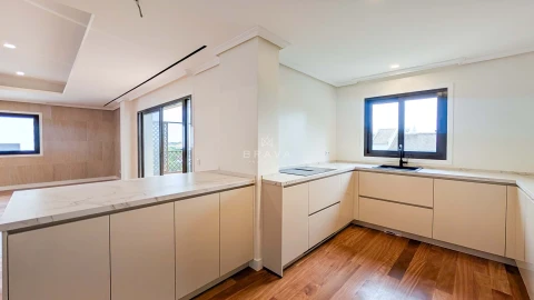 Apartamento T3 para Venda em Albufeira e Olhos de Água