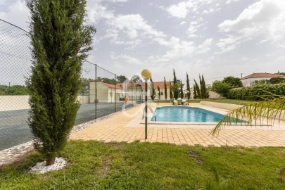 Quinta T5 para Venda em Quinta do Anjo