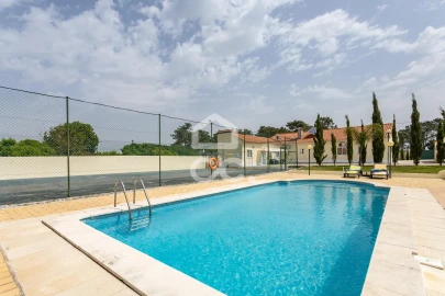 Quinta T5 para Venda em Quinta do Anjo