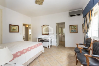 Quinta T5 para Venda em Quinta do Anjo