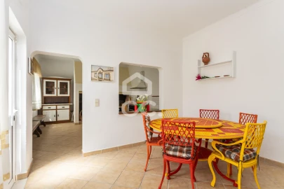 Quinta T5 para Venda em Quinta do Anjo