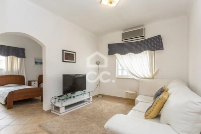 Quinta T5 para Venda em Quinta do Anjo