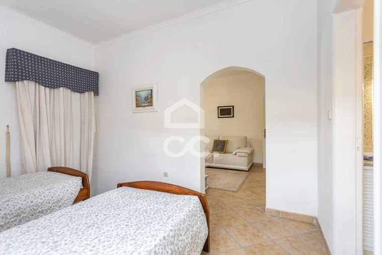 Quinta T5 para Venda em Quinta do Anjo Foto 31