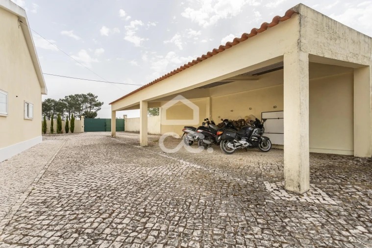 Quinta T5 para Venda em Quinta do Anjo Foto 50