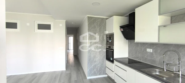 Apartamento T2 para Venda em Oeiras e São Julião da Barra, Paço de Arcos e Caxias