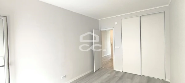 Apartamento T2 para Venda em Oeiras e São Julião da Barra, Paço de Arcos e Caxias