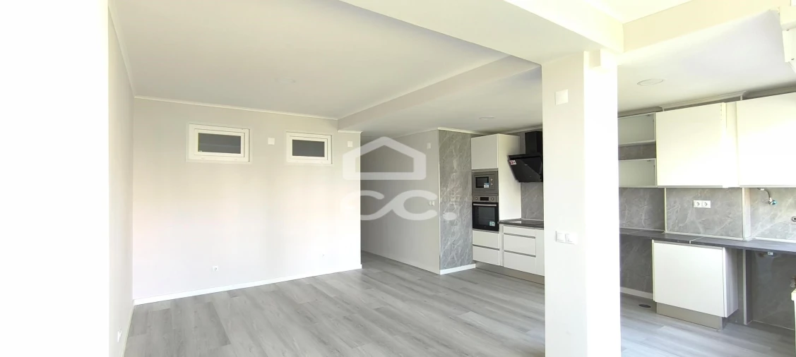 Apartamento T2 para Venda em Oeiras e São Julião da Barra, Paço de Arcos e Caxias Foto 5