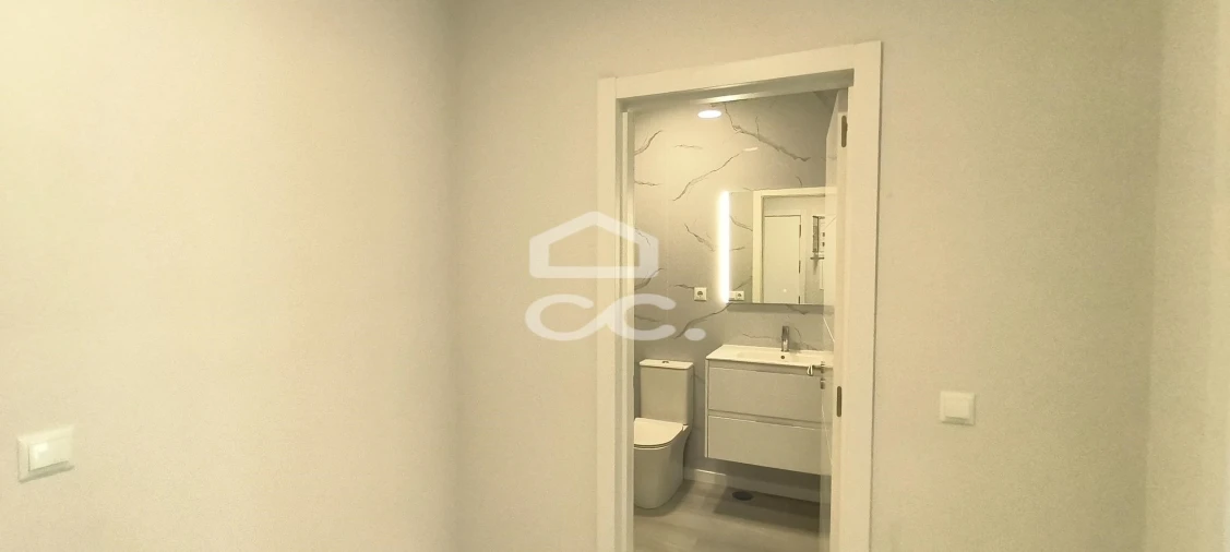 Apartamento T2 para Venda em Oeiras e São Julião da Barra, Paço de Arcos e Caxias Foto 12