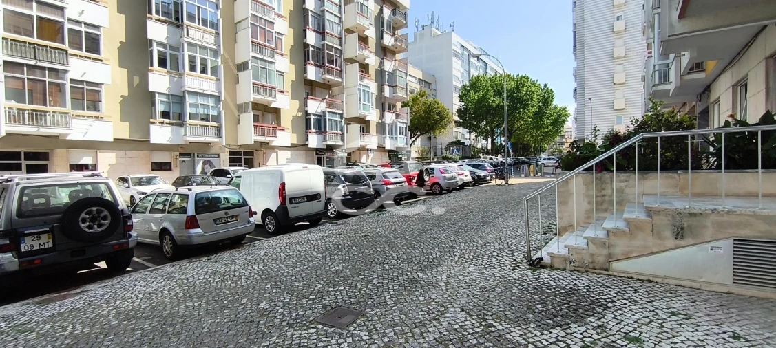 Apartamento T2 para Venda em Oeiras e São Julião da Barra, Paço de Arcos e Caxias Foto 34