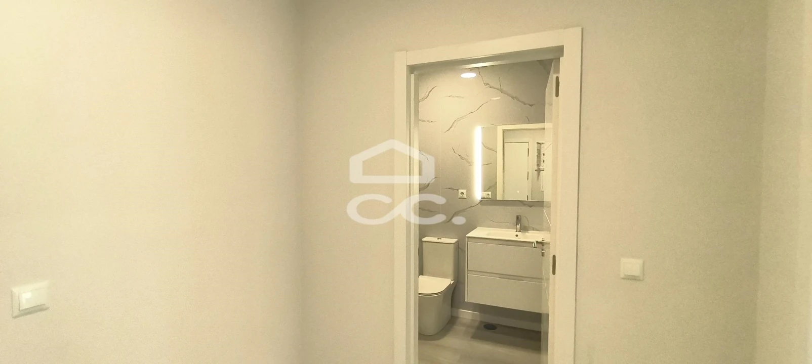 Apartamento T2 para Venda em Oeiras e São Julião da Barra, Paço de Arcos e Caxias Foto 12