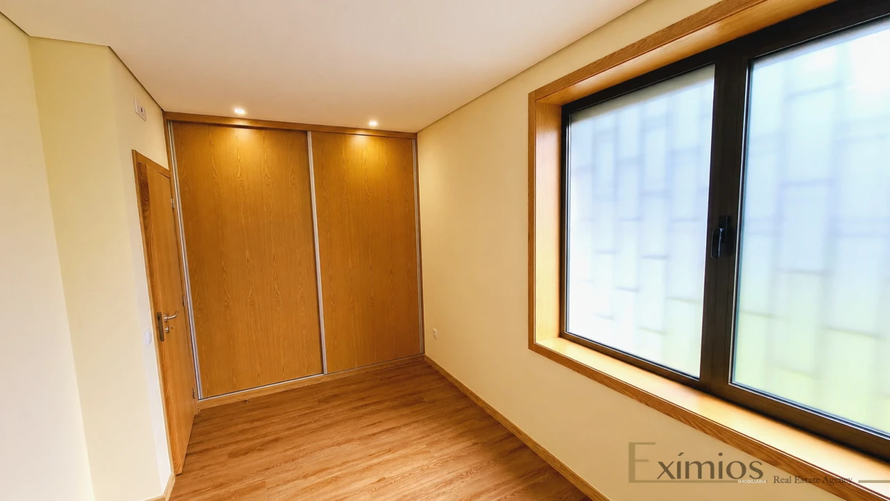 Negócio para Venda em Póvoa de Varzim, Beiriz e Argivai Foto 9