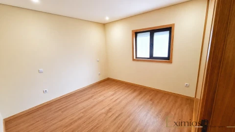 Negócio para Venda em Póvoa de Varzim, Beiriz e Argivai