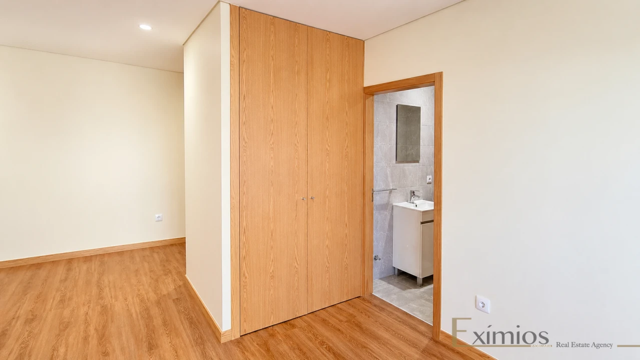 Negócio para Venda em Póvoa de Varzim, Beiriz e Argivai Foto 5