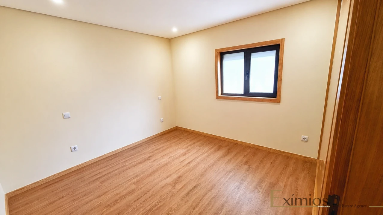 Negócio para Venda em Póvoa de Varzim, Beiriz e Argivai Foto 11