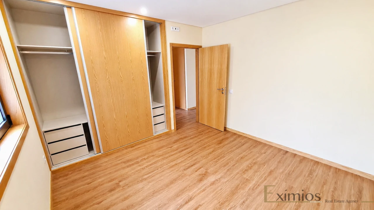 Negócio para Venda em Póvoa de Varzim, Beiriz e Argivai Foto 12