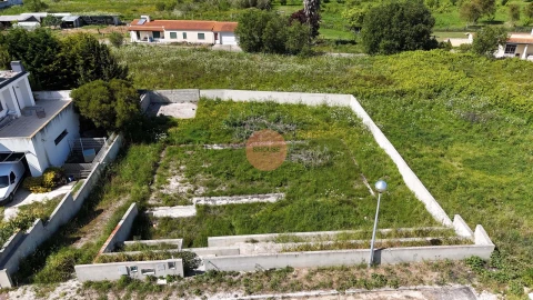 Terreno para Venda em Tornada e Salir do Porto